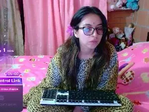 Maggie_Fox  live sex cam