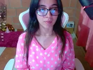 Maggie_Fox  live sex cam