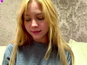 TerryMatava  live sex cam