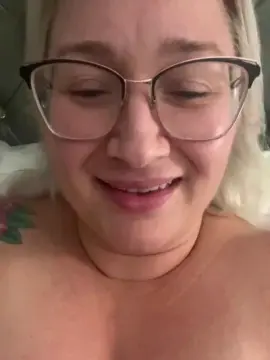 CupcakeXxX  live sex cam