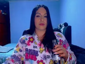 Sahotlove1_  live sex cam