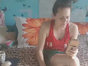 Brightneeammy  live sex cam