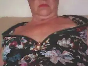 Hotangelt  live sex cam