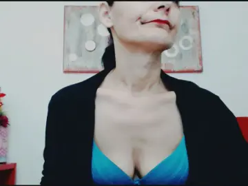 BestBangMilf  live sex cam