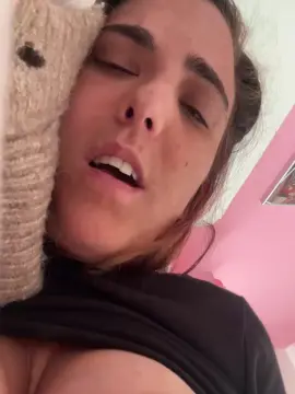 Iriis29  live sex cam
