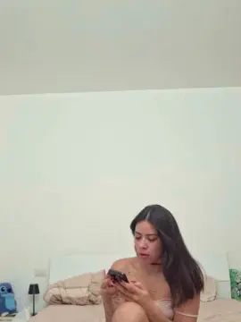 LunaVelluto  live sex cam