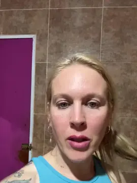 Polahot39  live sex cam