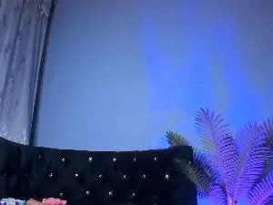 Roxi_bella  live sex cam