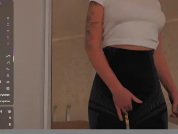 DiamondAva  live sex cam