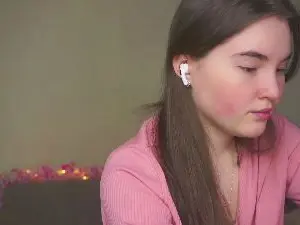 JulianaBlow  live sex cam