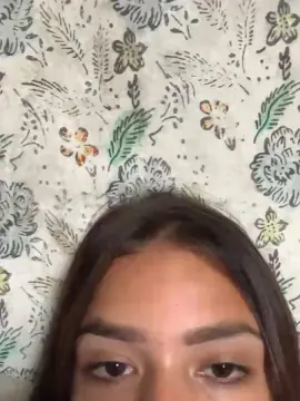 Martinezzs51  live sex cam