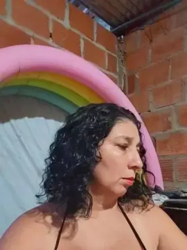 Maturealexa  live sex cam