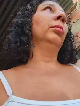Maturealexa  live sex cam
