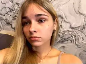 MistieEmmert  live sex cam