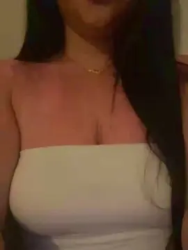 Seyana26  live sex cam