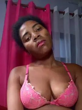 Shamirah_sexy  live sex cam