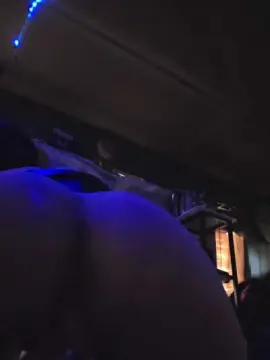6YessDaddy9  live sex cam