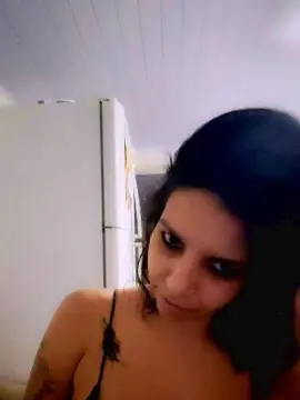 Natassha  live sex cam