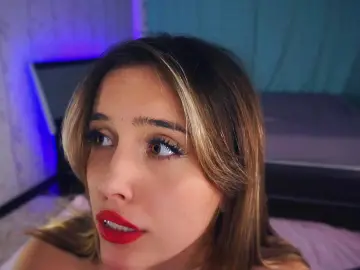 OdellaHenwood  live sex cam