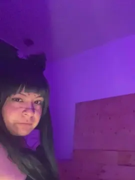 Nikoo0oliz  live sex cam