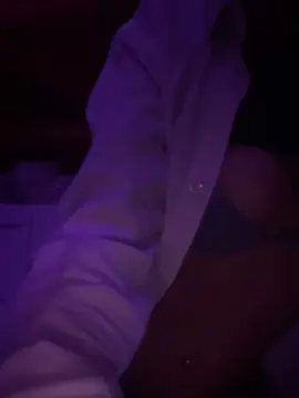 Cayen420  live sex cam
