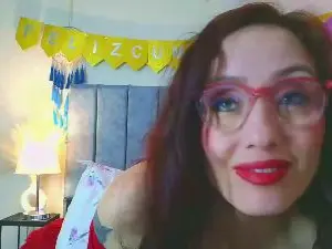 IberianMoonMK  live sex cam