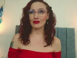 IberianMoonMK  live sex cam