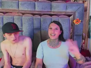 Ashlyrosettee  live sex cam