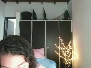 Dolce_moree_  live sex cam