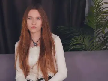 AnnabelTouney  live sex cam