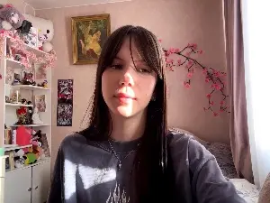 MartinaSilar  live sex cam