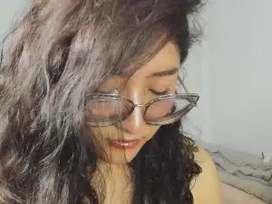 Yourgirl_asian  live sex cam