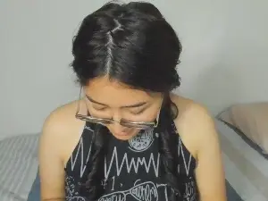 Yourgirl_asian  live sex cam