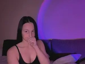 MistieNeuman  live sex cam
