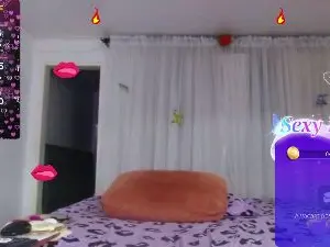 Linapalacios2  live sex cam