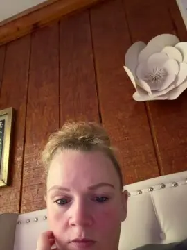 Sheeba_Jones  live sex cam