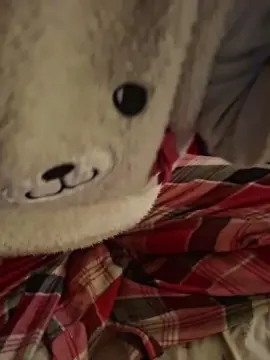 Pissriot  live sex cam