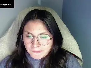 Yessica_gomezz  live sex cam