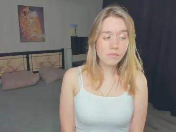 ElissaTownsend  live sex cam