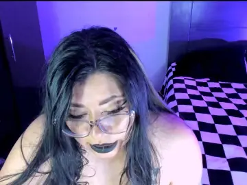 Devilfox29  live sex cam