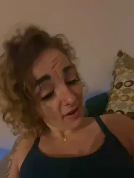 AriannaRay  live sex cam