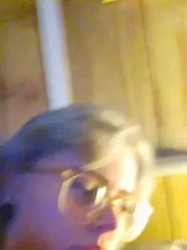 Catligula99  live sex cam