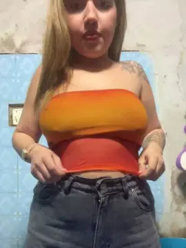 Charlottepom  live sex cam