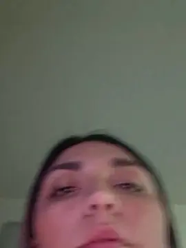 Morenarubia18  live sex cam