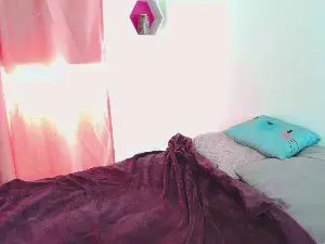 Samanthachop  live sex cam