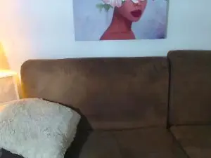 Samanthachop  live sex cam