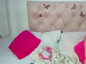 Samanthachop  live sex cam