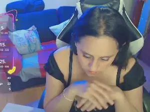 Mel_raise  live sex cam