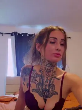 Honeyberries  live sex cam