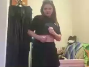 KeniaConnely  live sex cam